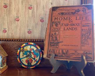 Antique Toys/Books