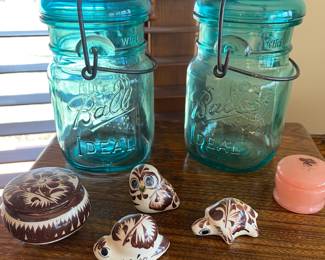 Hand Painted in Mexico Trinkets