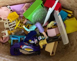 Mini Doll House Accessories