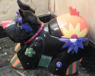 Cookie jar or dog treat jar