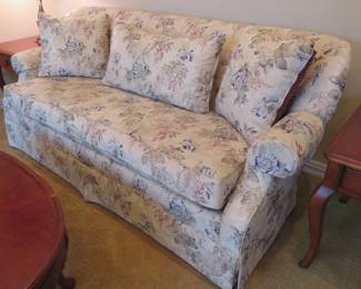 Cottagecore sofa