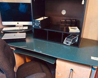 Green Top Office Desk