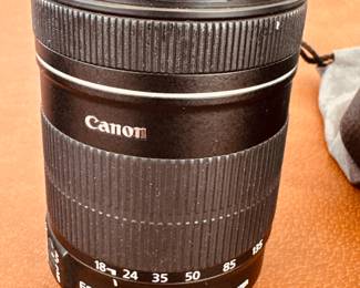 Canon EFS  18-35mm lens