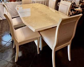 White lacquer dining table with 1 leaf and 6 chairs - excellent condition! 