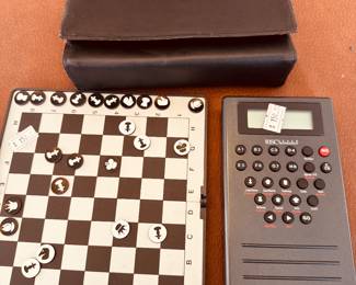Novag Sapphire electronic travel chess