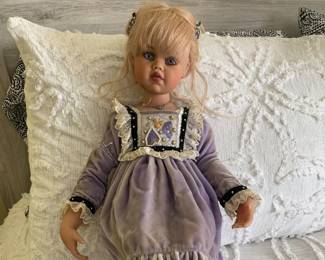 2001 “Paige” by Jan McClean NZ.  Sitting doll, original clothes, shoes and necklace.  #353 of 3,500.