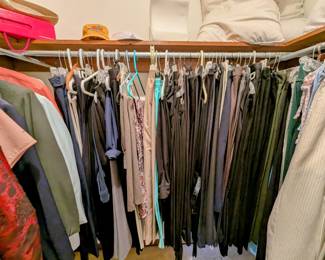 Ladies clothes - Pristine - Name brands.