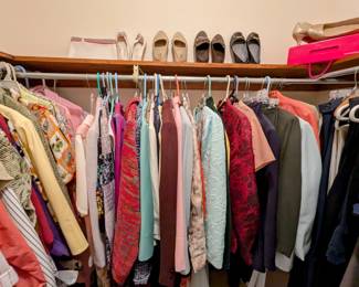 Ladies clothes - Pristine - Name brands.