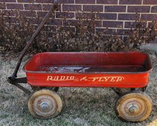 Radio Flyer wagon
