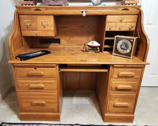 Oak roll top desk - made by Winner's Choice