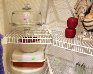 Vintage Sear's mixing bowl set - top image