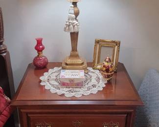 1 of 2 Matching Night Stands with Lamps