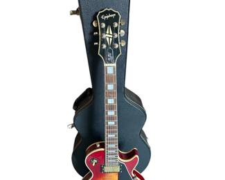 Epiphone Custom Guitar by Les Paul with Case