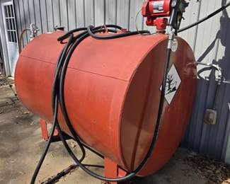 550 Gallon AV Gas Tank