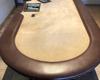 Premium Oval Poker Table