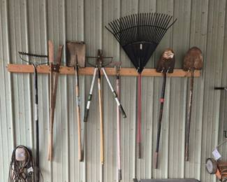 Garden Tool Lot