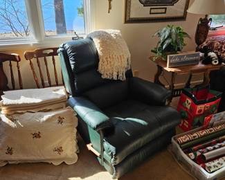 Leather Lazyboy rocker/recliner