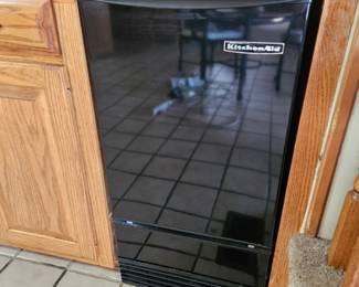 kitchen aid ice maker