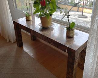 Speaking of side tables, this is an excellent example of a table.