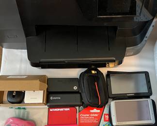 Garmin, Logitech, SanDisk, ...