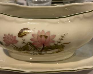 Bristol Fine China Carillon Japan