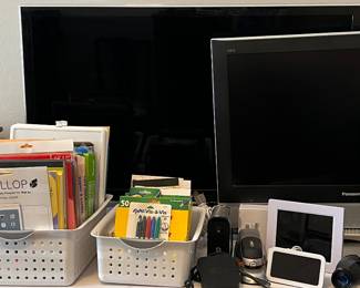 Office Supplies, TV Samsung UN46C6400