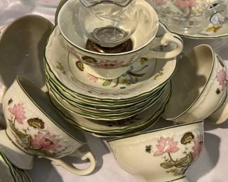 Bristol Fine China Carillon Japan