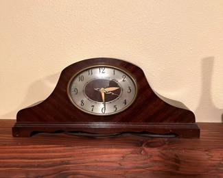 Antique Electric plug-in mantel clock