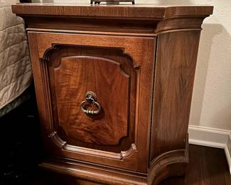 Mid-century End Table