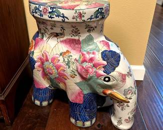 Ceramic Elephant Stand
