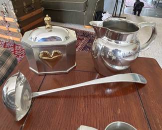 Colonial Williamsburg Pewter Heart Box