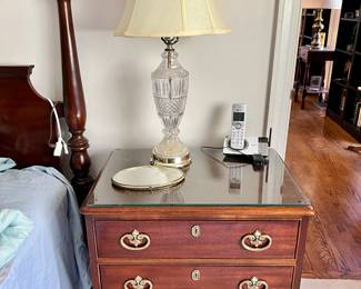 HENREDON Nightstand Set
$750/set