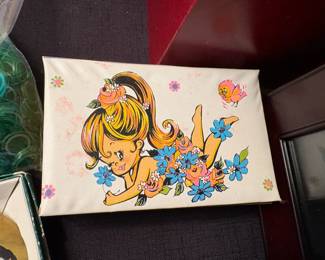 . . . vintage child's dresser box