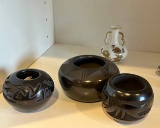 These MINIATURES are just like the look alike pottery pieces in the sale!