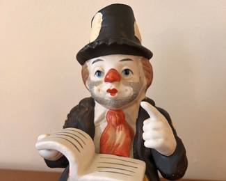 Sun Saint musical clown