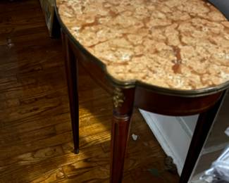 Beautiful Louis XVI side chair with marble top