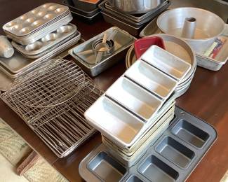 Bakeware all one lot