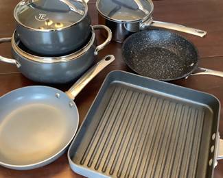 Caphalon and Todd English pans