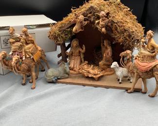 Fontanini Italy music box Nativity