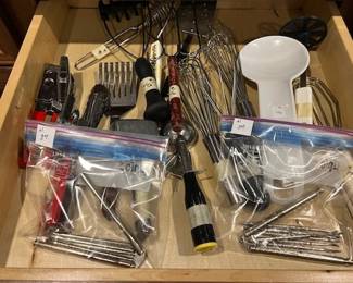 Miscellaneous kitchen items in drawers