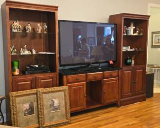 SPECIAL NOTE: TV is NOT FOR SALE