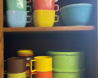 Glass Bake Square Cups & Tupperware