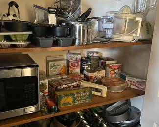 Lots of Kitchenware