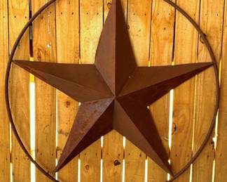 118 - Metal Star - 36" Round
