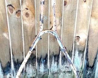 173 - Reel Mower - 48" x 22"
