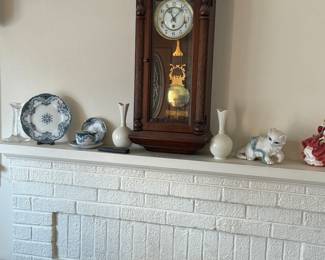 Howard miller clock 