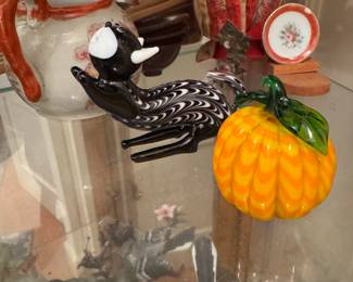 Fenton glass cat