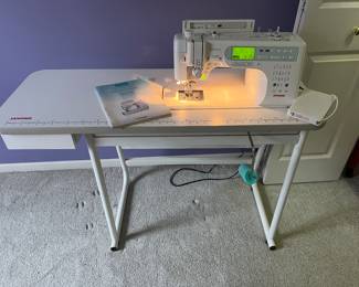 Janome 6600 Memory Craft Machine (with Table)