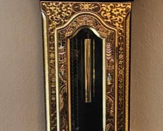Grandfather clock with exquisite Chinoiserie case