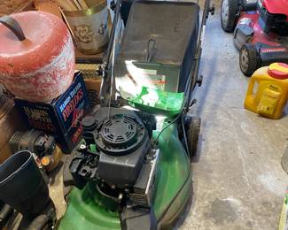 John Deere Push Mower (not running) $ 60.00 - as is